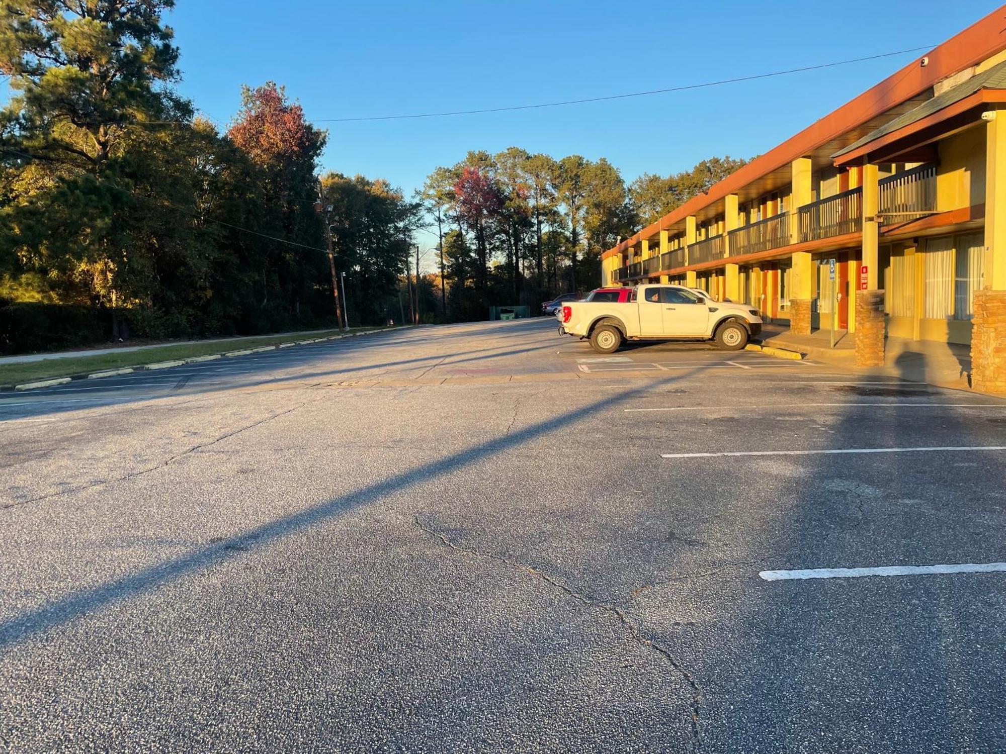 Budgetel Inn Phenix City Exteriér fotografie