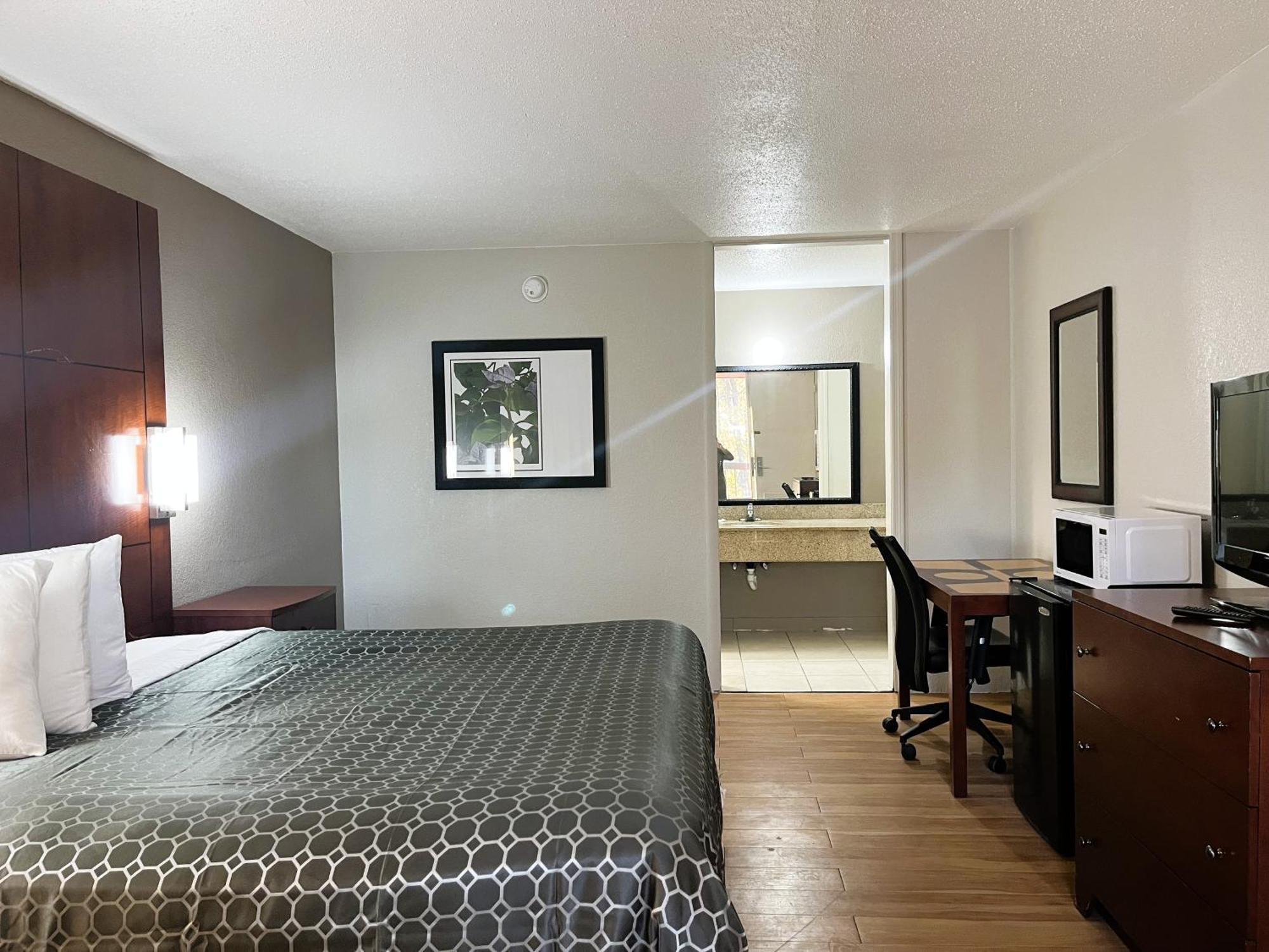 Budgetel Inn Phenix City Exteriér fotografie