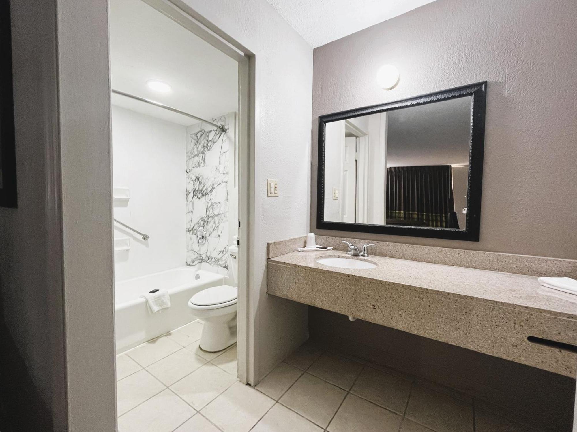 Budgetel Inn Phenix City Exteriér fotografie